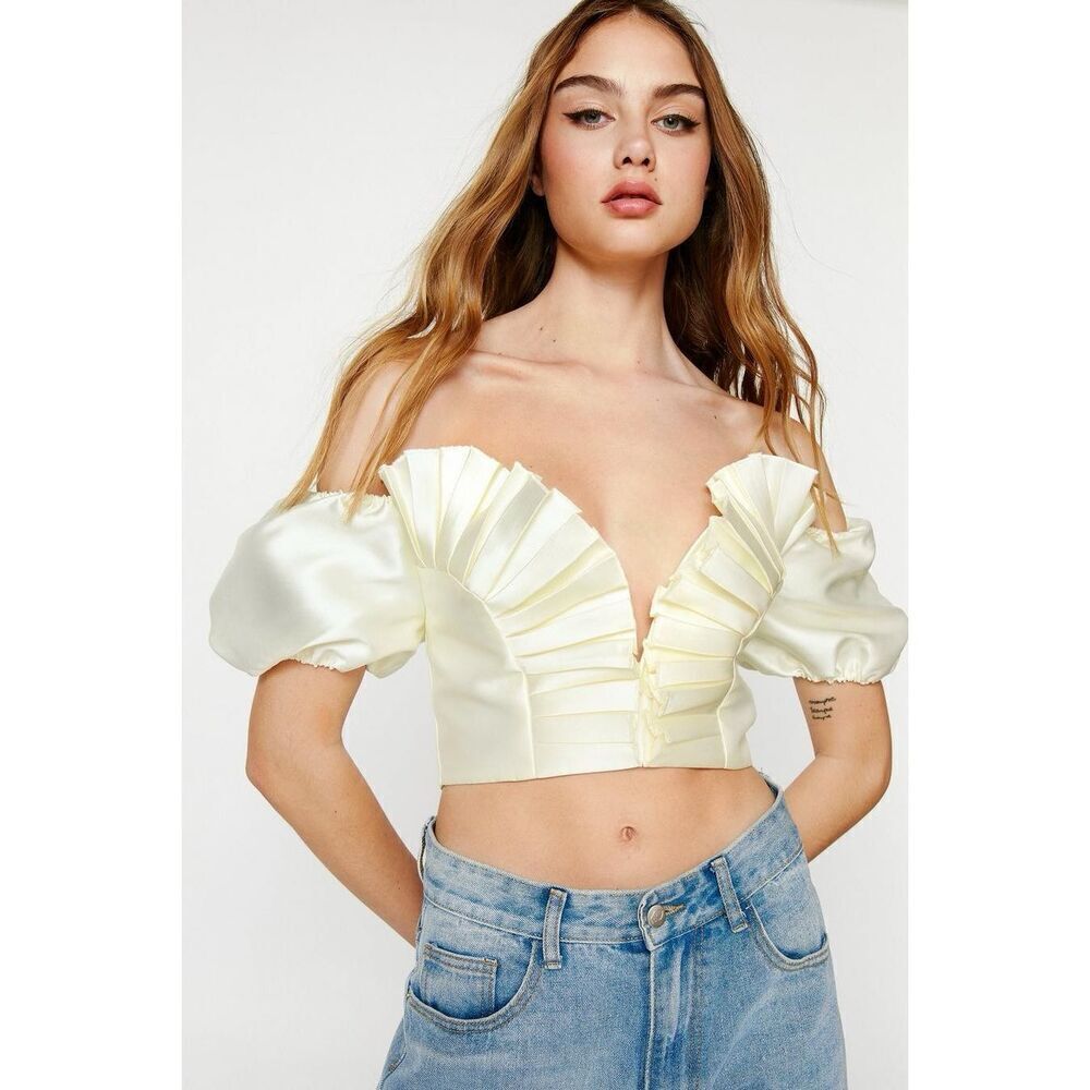 Nasty Gal Pleat Detail Off The Shoulder Structured Satin Crop Top size 0 NWT